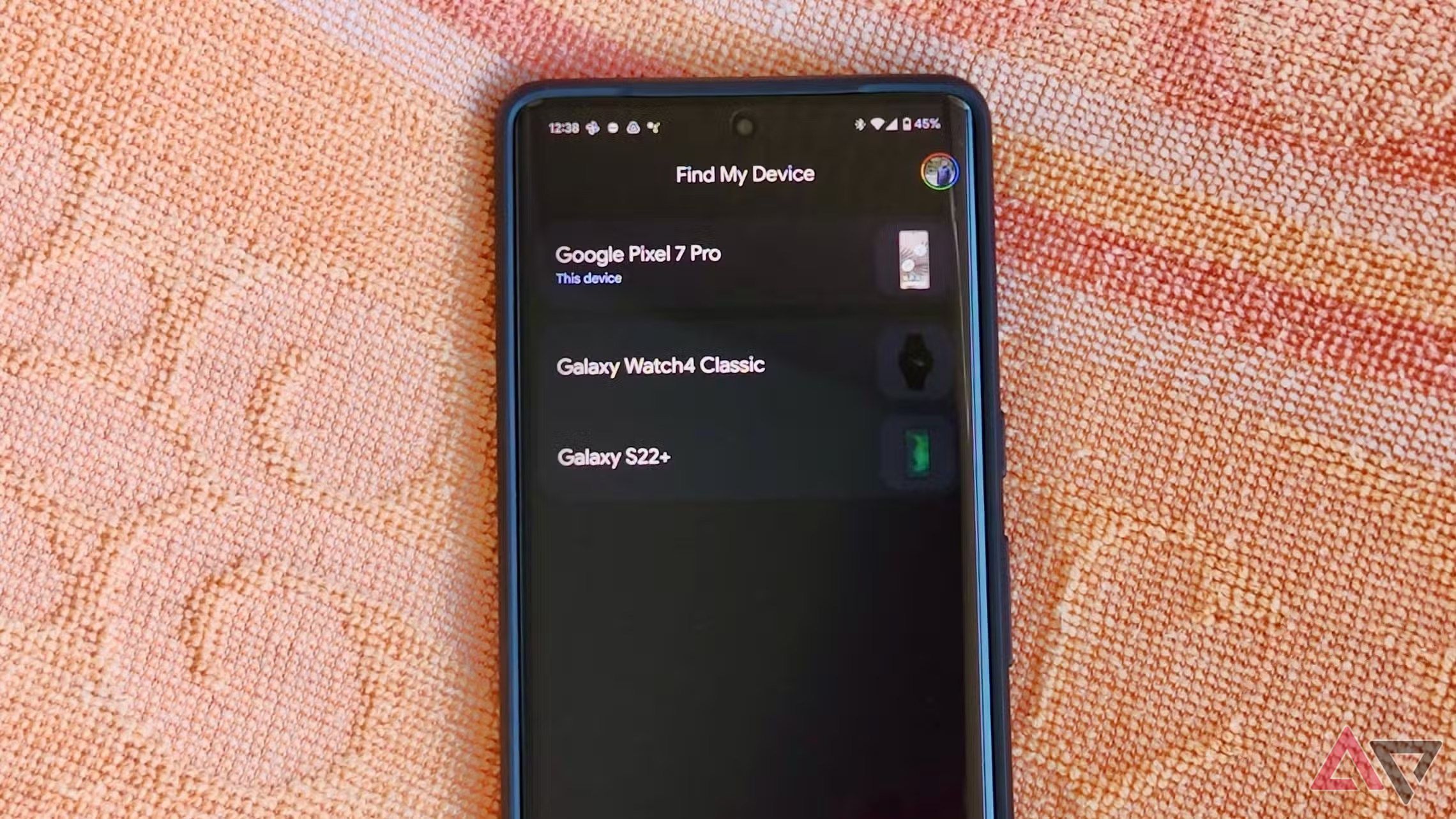 The Google Find My Device app open on a Pixel phone.