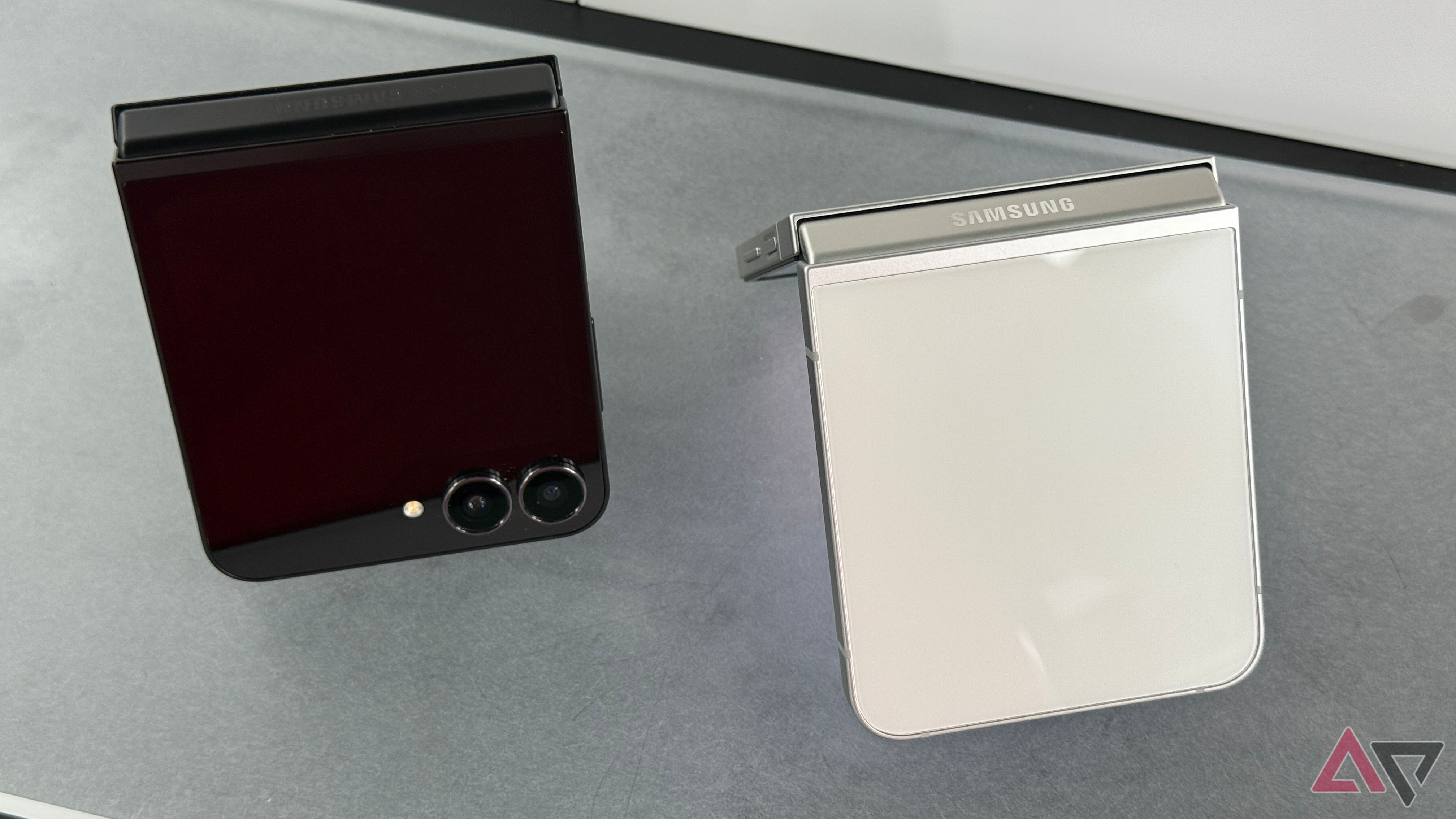 Samsung Galaxy Z Flip 7 FE in black and white colors