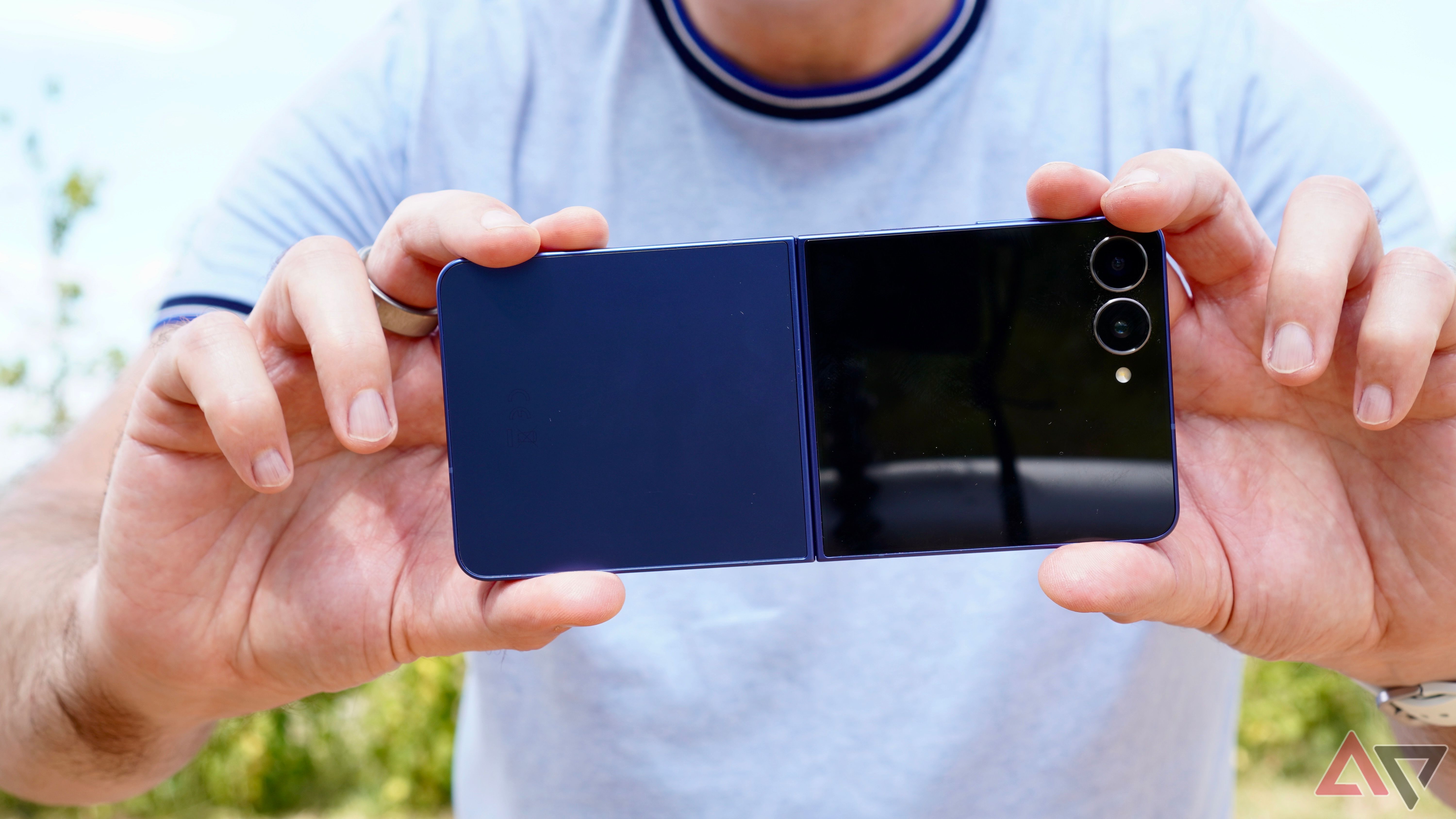 samsung-galaxy-z-flip-7-photo