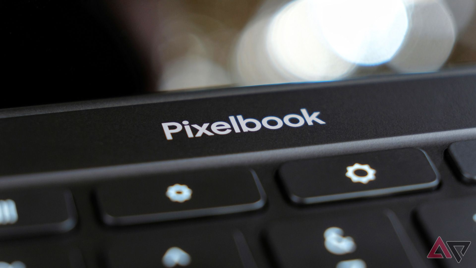 Pixelbook en Pixelbook de cerca.