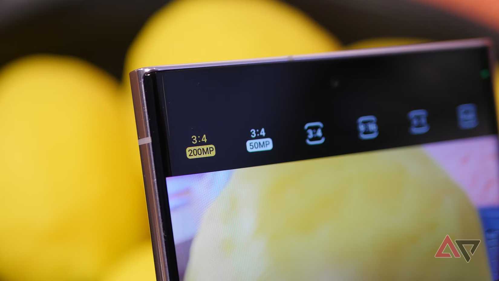 galaxy s23 ultra cameras showing 200mp