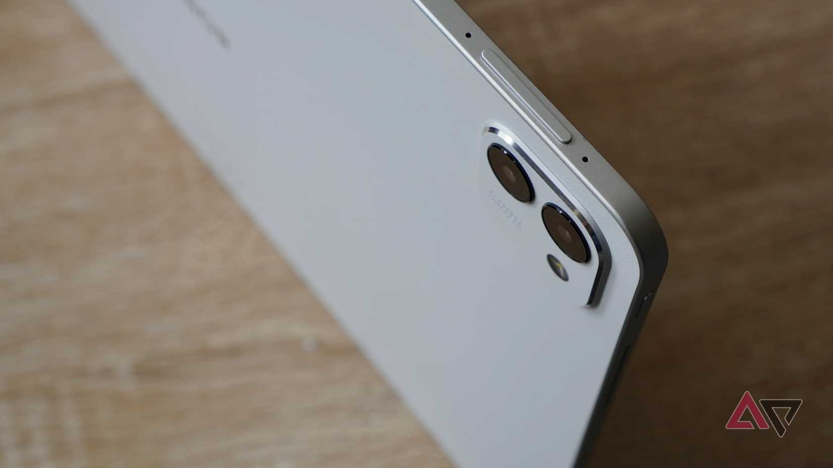 The corner and camera on the Honor MagicPad 3