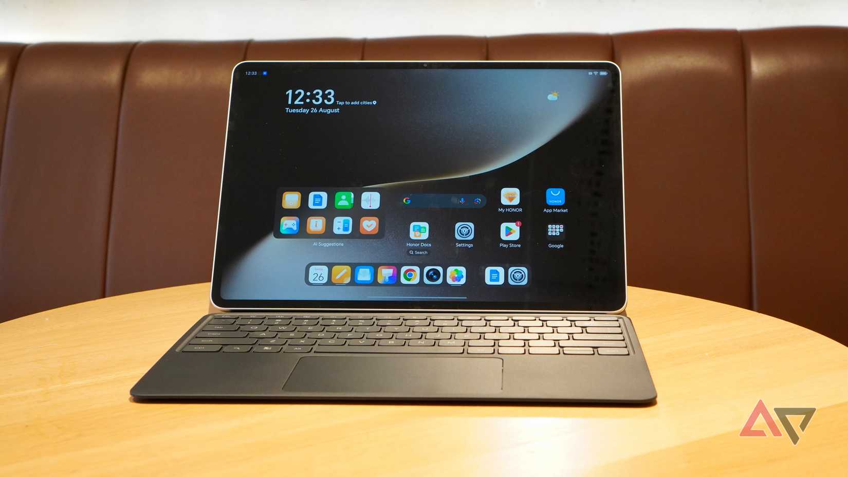 The Honor MagicPad 3's keyboard case