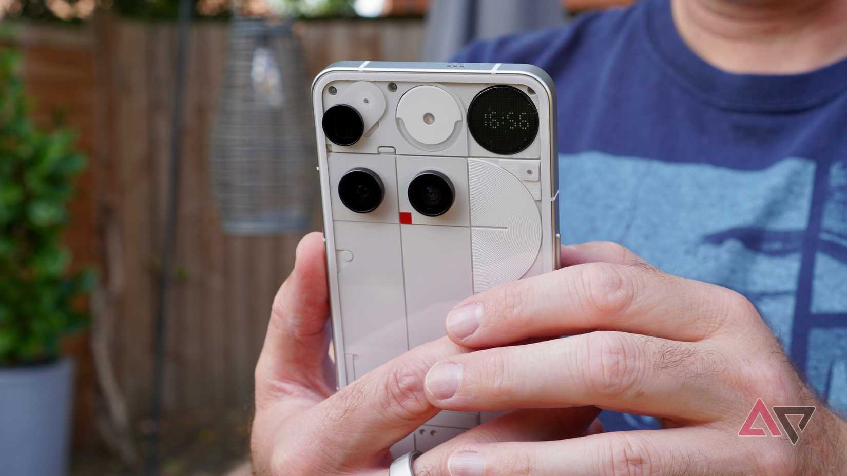 A person holding the Nothing Phone 3
