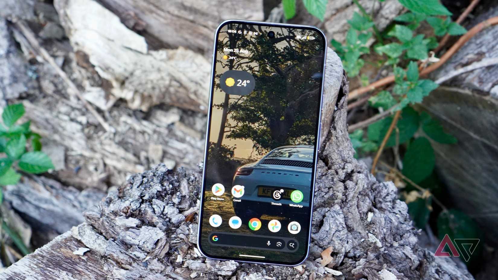 The Google Pixel 10 Pro XL's screen