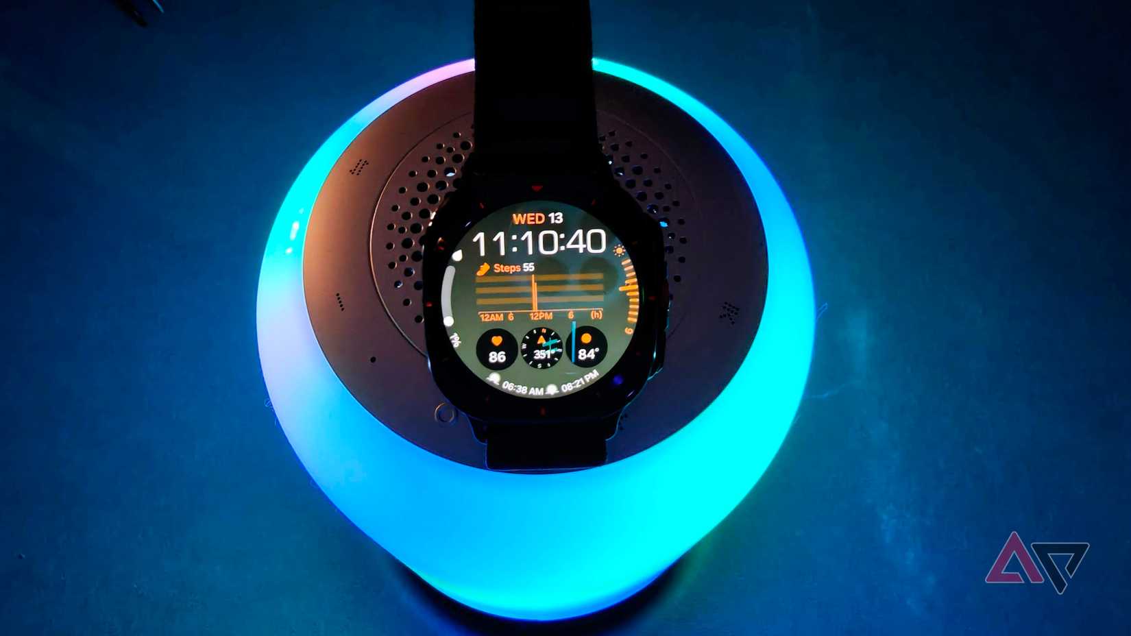 Samsung-Galaxy-Watch-Ultra-lifestyle-04